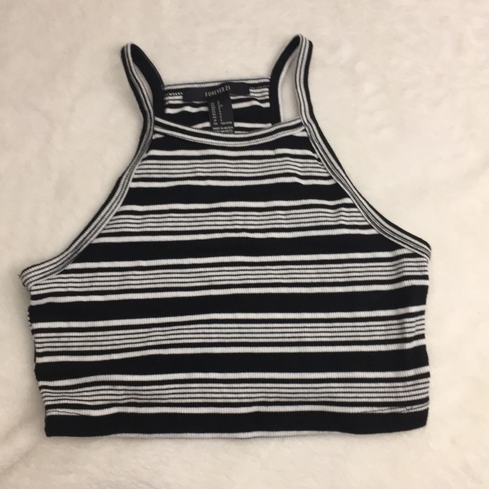 forever 21 super comfy and cute halter crop top